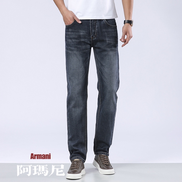 ブランドジーンズ着用イメージ